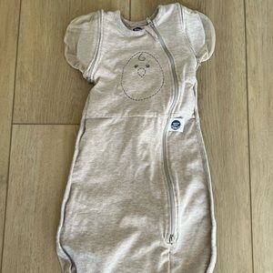 Never Used Nested Bean Zen One, Size S 3-6m Classic Swaddle